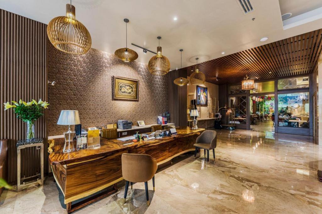 הו צ'י מין סיטי Sunflower Cbq Hotel מראה חיצוני תמונה