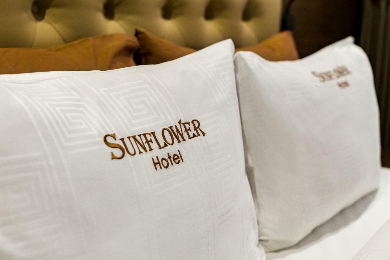 הו צ'י מין סיטי Sunflower Cbq Hotel מראה חיצוני תמונה